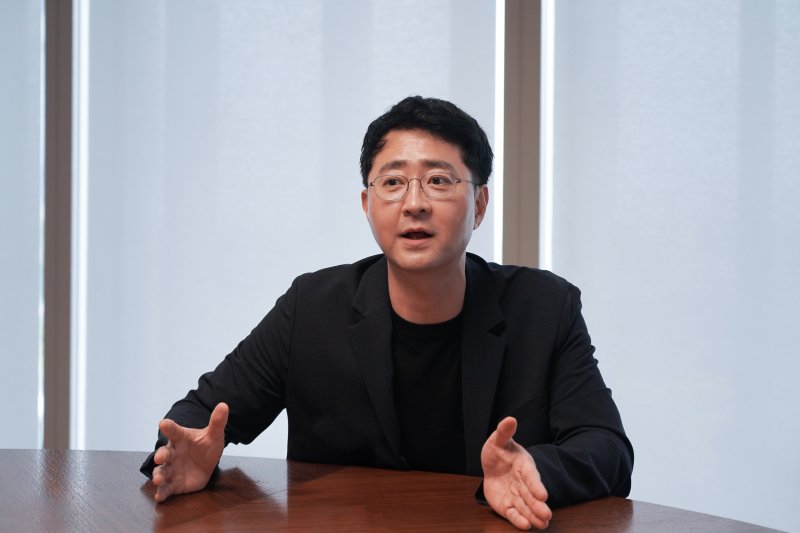 [fn이사람] "해외진출 쓴맛 본 기업들 안전한 철수 돕죠"