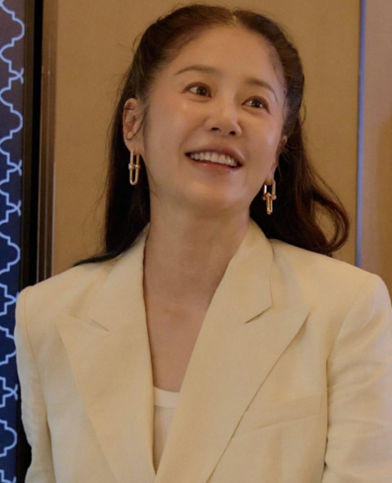 54세 고현정, 20대 뺨치는 미모…우아한 매력