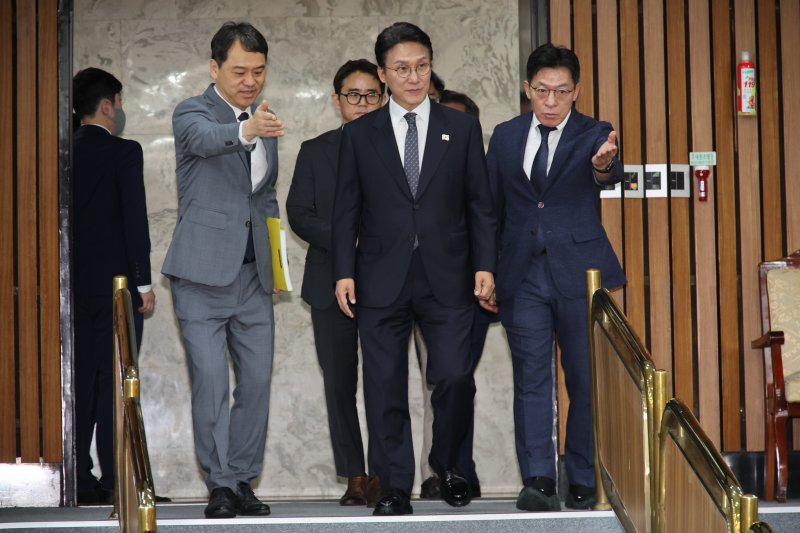 [서울=뉴시스] 김금보 기자 = 김민석 국무총리 후보자가 24일 서울 여의도 국회에서 열린 인사청문회에 출석하고 있다. 2025.06.24. kgb@newsis.com