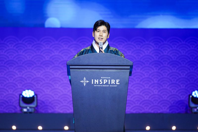 '세계가 한복의 멋과 맵시에 흠뻑 빠지다'..'2025 대한민국 한복모델 선발대회' 성료