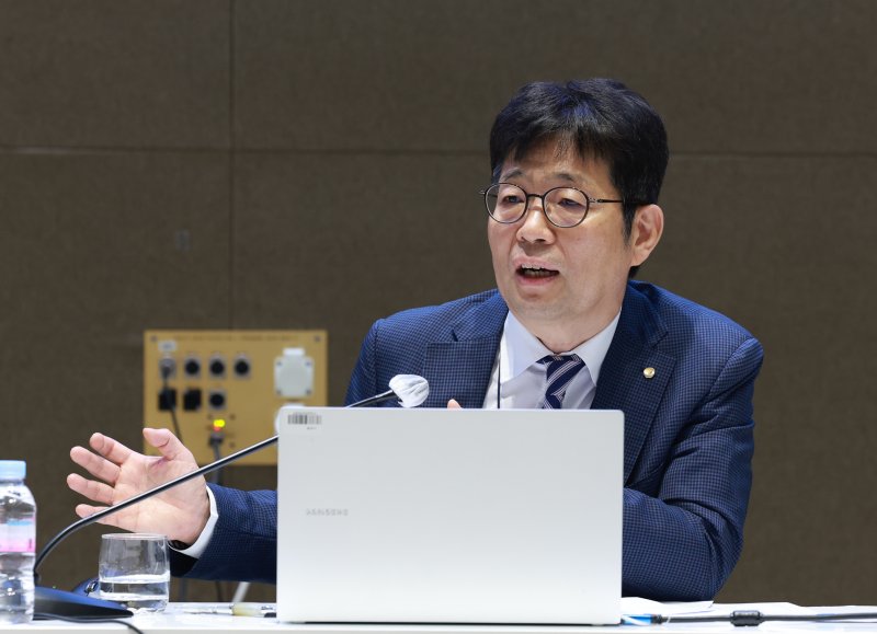 유상대 부총재 기자간담회(사진제공=한국아벤카지노) *재판매 및 DB 금지