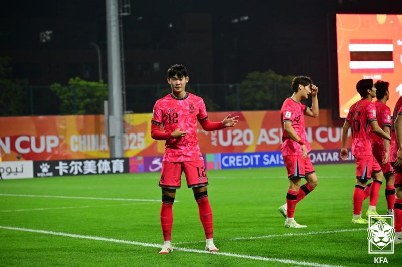 [서울=뉴시스] 2025 아시아축구연맹(AFC) 20세 이하(U-20) 아시안컵에 출전했던 프로축구 K리그2 수원 삼성의 박승수. (사진=대한축구협회 제공) *재판매 및 DB 금지