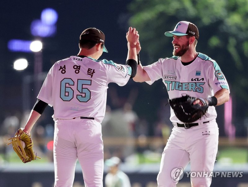 무명의 10라운더, 신기록 직전까지… '생애 첫 승' 성영탁의 야구, 이제 시작이다