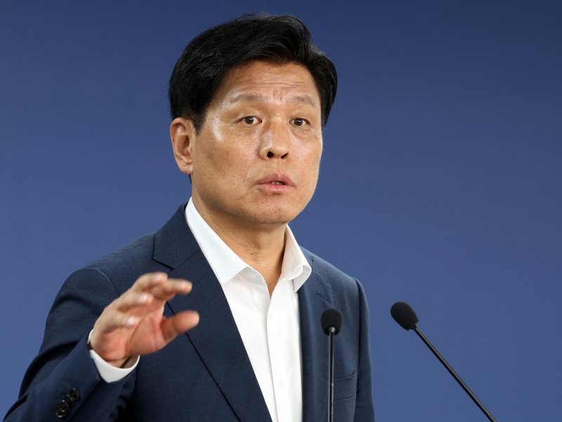 조승래 온라인카지노추천원회 대변인이 23일 오전 서울 종로구 정부서울청사 창성동 별관 온라인카지노추천원회에서 브리핑을 하고 있다. 2025.6.23/뉴스1 ⓒ News1 황기선 기자