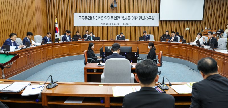 주진우 국민의힘 의원이 25일 오후 서울 여의도 국회에서 열린 김민석 국무총리 후보자 인사바카라사이트 장난감에서 질의하고 있다. 2025.6.25/바카라사이트 장난감1 ⓒ News1 안은나 기자