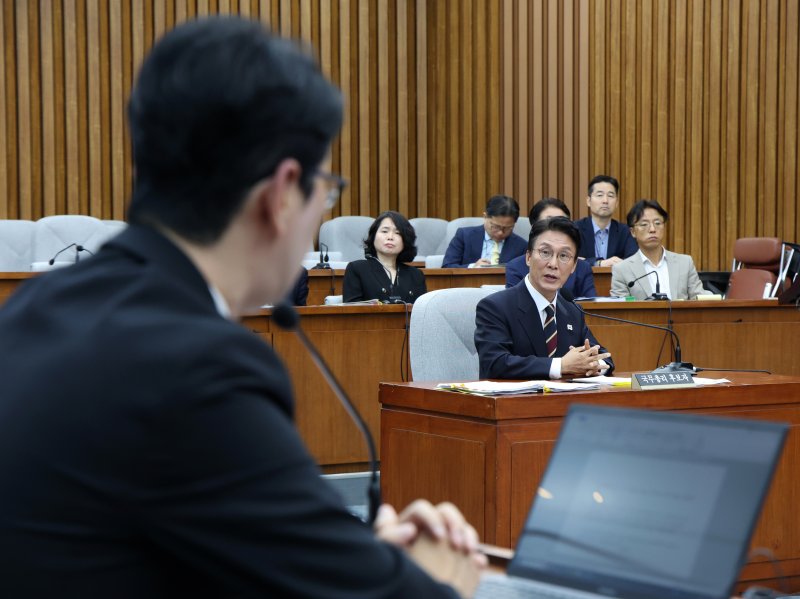 국힘 "김민석, 청문회 자체를 능멸…자료제출 안 하면 특단의 조치"