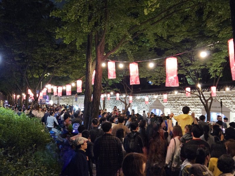 지난 5월 23일 '정동야행 2025' 행사 일환으로 서울 중구 덕수궁 중화전 앞에서 고궁음악회가 펼쳐지고 있다.