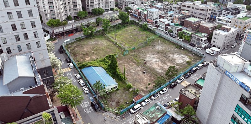 경기 하남 신장동 518번지에 있는 체육용지(신장테니스장) 전경 사진=김경수 기자