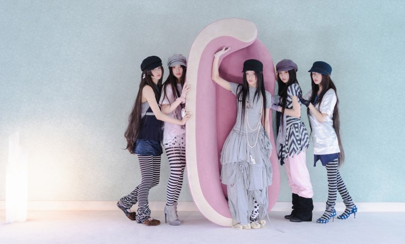 아일릿 표 독창적 음악…미니 3집 '밤', K팝 신 매료시켰다