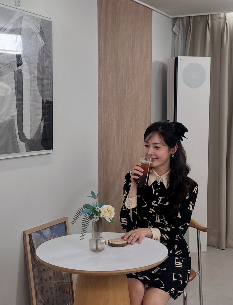 '남편 보석 석방' 성유리, 옥바라지 끝 행복 미소