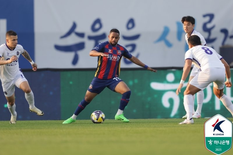 수원FC의 안데르손(한국프로축구연맹 제공)