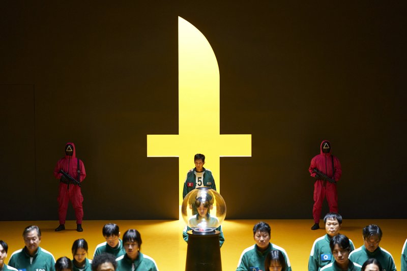 '오징어 게임' 내일 끝납니다…시즌3 카운트다운 시작. 넷플릭스