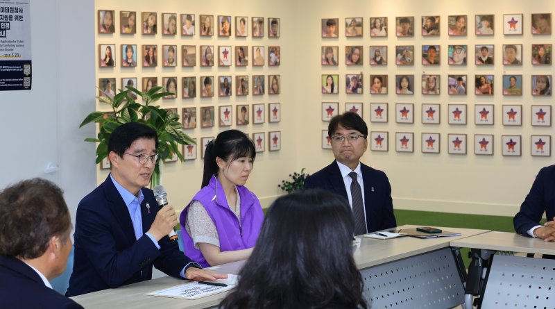 이태원참사 유가족 만난 국정위 "진상규명 특별법 보완 검토"