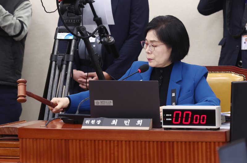 최민희 과학기술정보방송통신위원장2025.1.6/뉴스1 ⓒ News1 김민지 기자