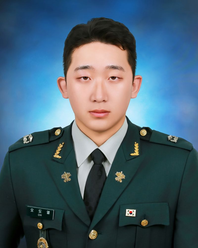 대한민국 육군장교 통합임관식 "학사 70기·간부 46기 등 407명 소위 임관"