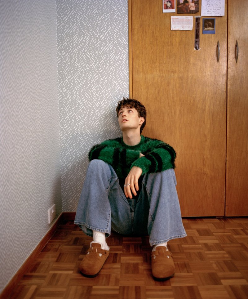 '드렁크 텍스트' 英 신예 헨리 무디 "정직함&middot;진정성이 중요하죠"