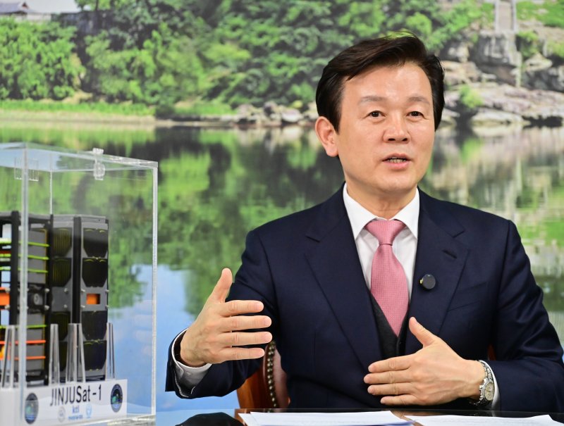 조규일 에볼루션 바카라사이트.