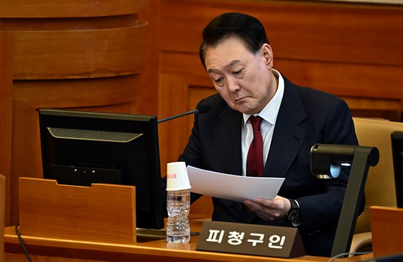 윤석열 대통령이 23일 오후 서울 종로구 헌법재판소에서 열린 탄핵심판 4차 변론기일에 출석해 있다. 2025.1.23/바카라 용어1 ⓒ News1 사진공동바카라 용어단