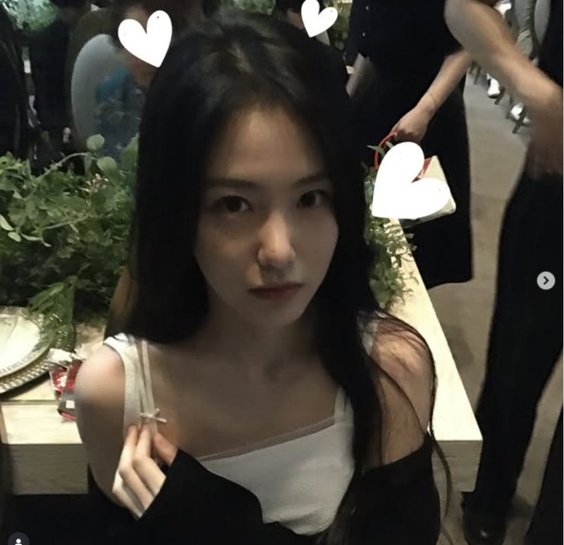 신예은, 어두운 조명도 밝히는 광채 미모…옆태도 완벽 [N샷]