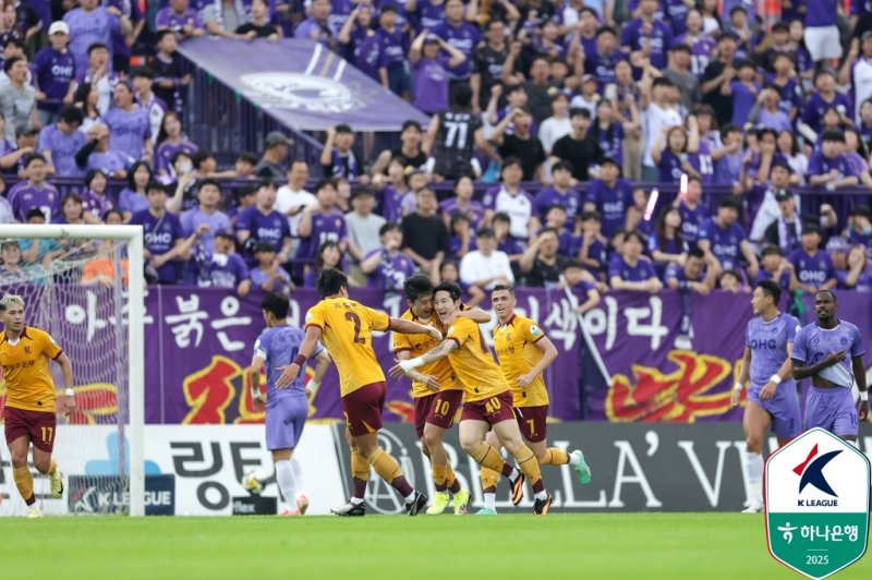 [안양=뉴시스]K리그1 바카라 게임 신창무 마수걸이 득점포. (사진=한국프로축구연맹 제공)