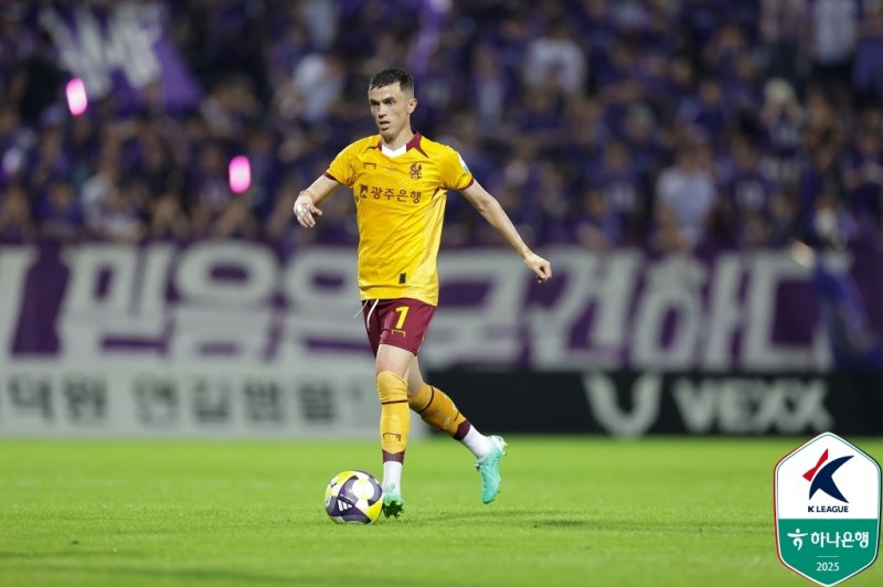 [안양=뉴시스]K리그1 광주 아사니. (사진=한국프로축구연맹 제공)