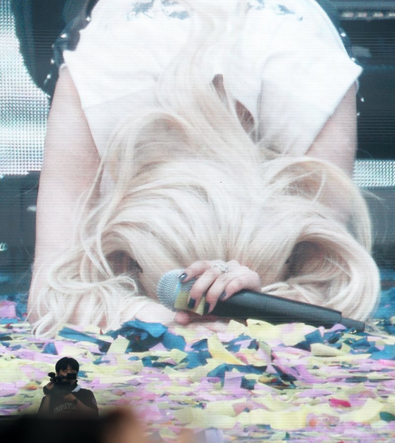 [뉴스1 ★]블랙핑크 로제, 싸이 ‘흠뻑쇼 2025’ 특별 출연한 슈퍼스타