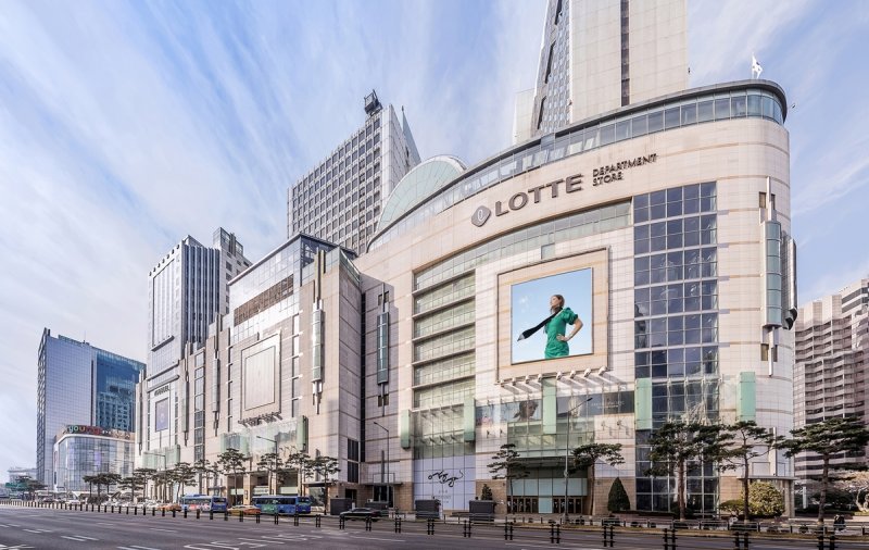 롯데백화점, AI 기반 고객 분석 시스템 'BI 에이전트' 도입