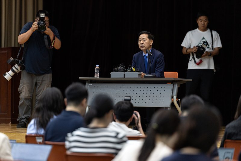 이재명 정부 첫 경제부총리 겸 기획재정부 장관 후보자로 지명된 구윤철 전 국무조정실장이 29일 서울 중구 예금보험공사에서 기자단 간담회를 하고 있다. 2025.6.29/뉴스1 ⓒ News1 이승배 기자