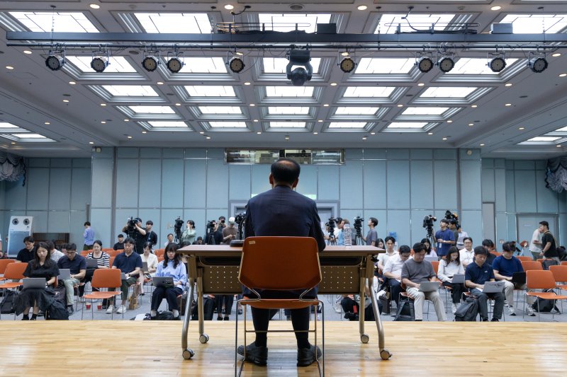 이재명 정부 첫 경제부총리 겸 기획재정부 장관 후보자로 지명된 구윤철 전 국무조정실장이 29일 서울 중구 예금보험공사에서 기자단 간담회를 하고 있다. 2025.6.29/뉴스1 ⓒ News1 이승배 기자