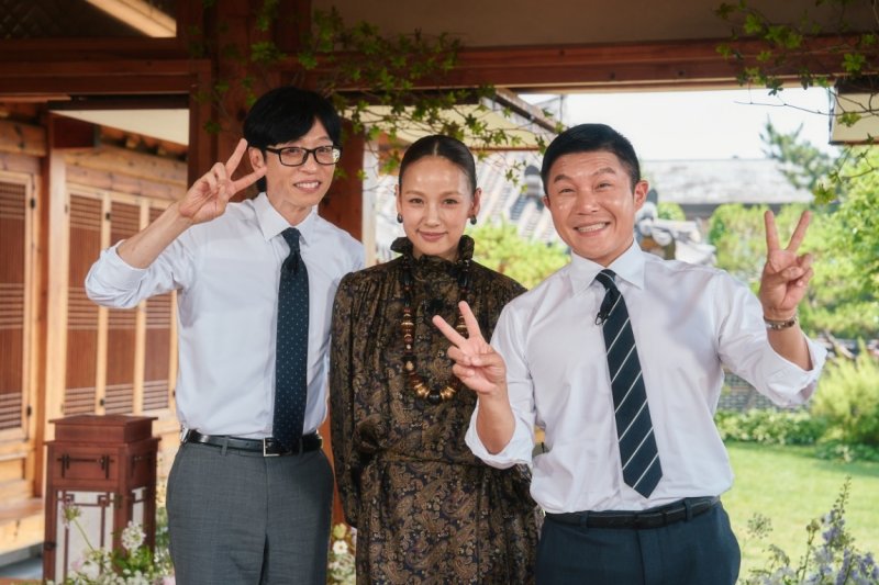 이효리 "지치고 힘들어 '그냥 할게요' 했더니 내 모습 사라져"