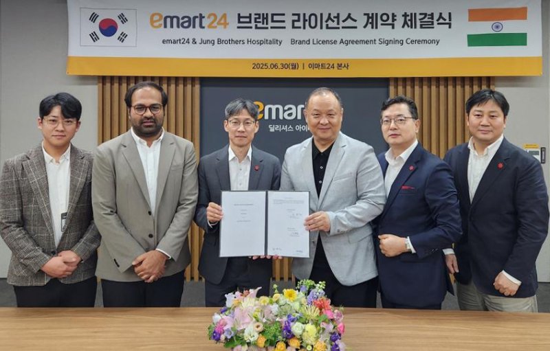 이마트24, 한국 편의점 최초 '인구 14억' 인도 진출...8월 1호점