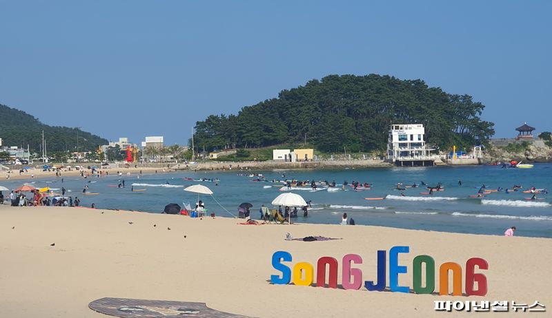 여름철 부산 송정해수욕장 모습. 사진=노주섭 기자