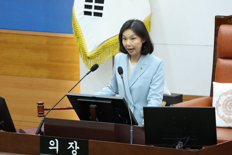 최호정 메이저 바카라사이트 굿모닝 의장이 30일 오후 서울 중구 메이저 바카라사이트 굿모닝에서 열린 제330회 임시회 본회의에서 의사봉을 두드리고 있다. 2025.4.30/메이저 바카라사이트 굿모닝1 ⓒ News1 신웅수 기자
