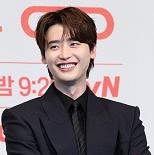 ′서초동′ 이종석 ″죽고 사는 이야기 아닌 먹고 사는 이야기″ [N현장]