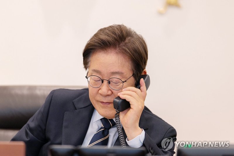 李대통령, 뉴질랜드.총리와 통화…포괄적 전략 동반자 관계 격상 공감