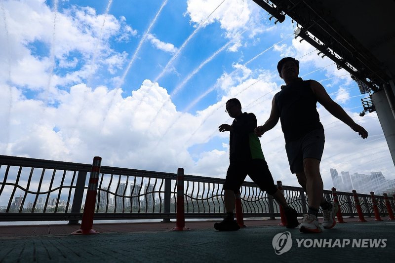 비 내린 뒤 찾아온 폭염 (출처=연합뉴스)