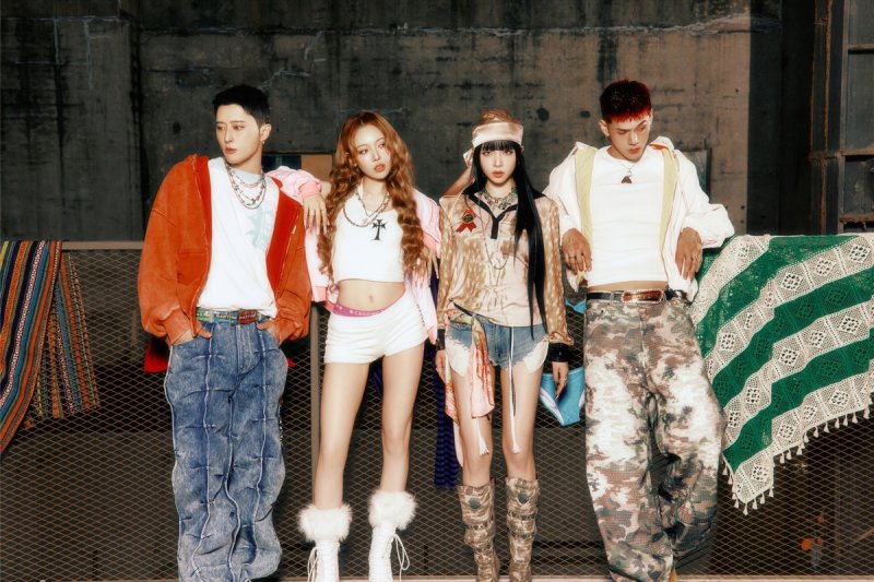 혼성그룹 카드(KARD) (출처=연합뉴스)