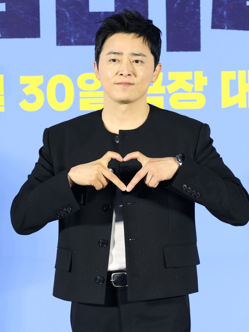 [단독] '코미디 장인' 조정석 뜬다…신동엽 '직장인들2' 게스트 출격