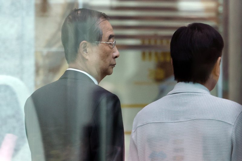 한덕수 전 국무총리가 2일 서초구 서울고등검찰청에 마련된 내란 에볼루션 카지노 사이트 사무실에 조사를 받기 위해 출석하고 있다. 2025.7.2/뉴스1 ⓒ News1 이동해 기자