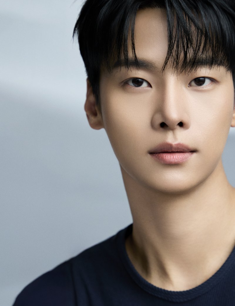 차학연 "정경호=1등 선배…설인아와 '무진스' 케미 100점" [N인터뷰]②