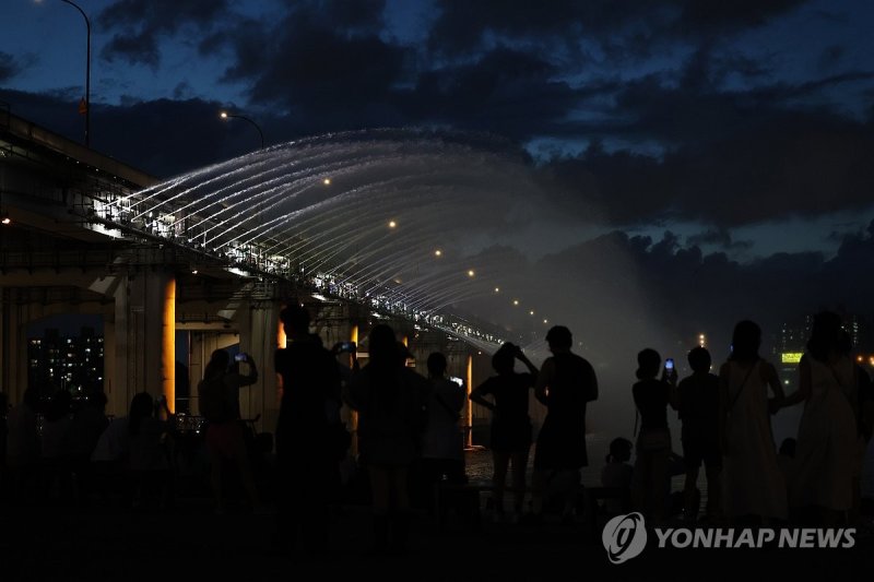 열대야 계속 (출처=연합뉴스)