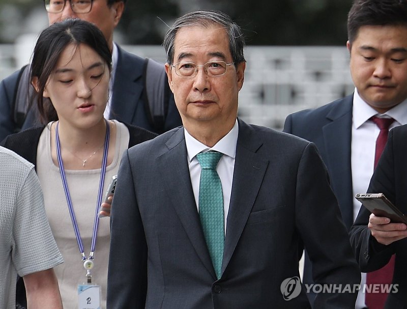 한덕수 전 국무총리, 내란특검 출석 (출처=연합뉴스)