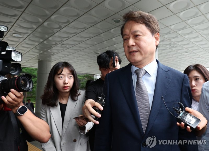 김주현 전 민정수석 내란특검 출석 (출처=연합뉴스)