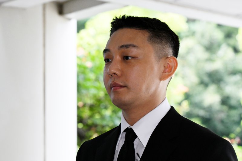 “181번 맞고도 집행유예”…유아인, 마약 투약에 대법 최종 감형