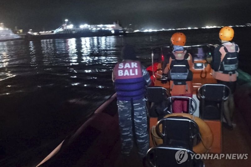 인도네시아 여객선 침몰 (출처=연합뉴스)
