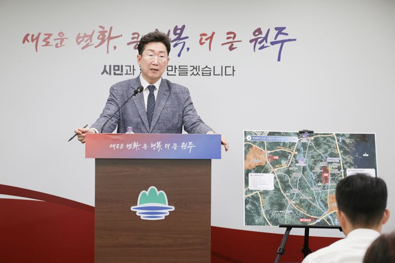민선8기 원주시가 올해 대한민국 자치쇼미더벳 대상을 수상한다. 사진은 원강수 원주시장. fn뉴스 DB