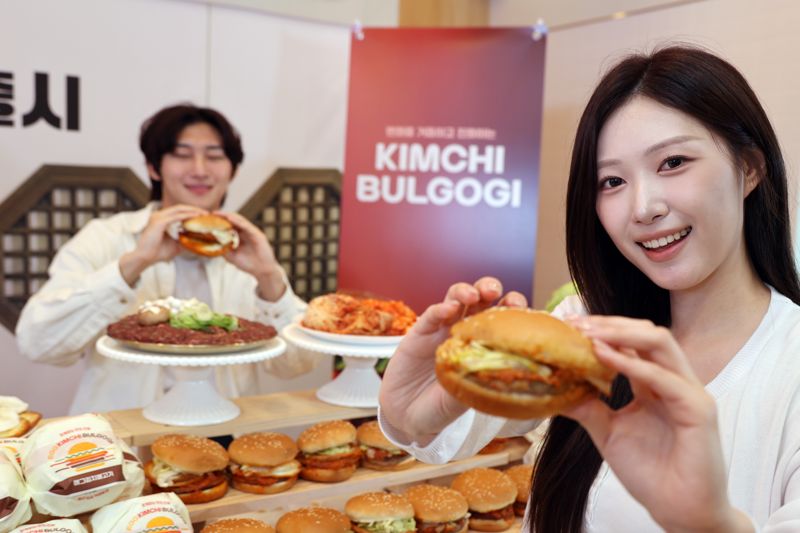 롯데리아, 김치불고기버거 2종 출시