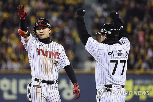 LG 트윈스 시절 이종범 코치 (출처=연합뉴스)