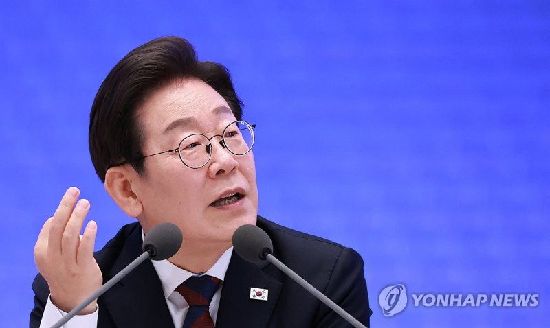 답변하는 이재명 대통령 (출처=연합뉴스)