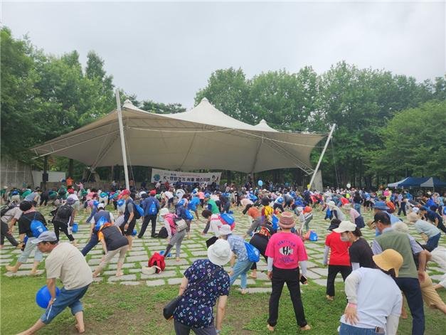 신발이 막고있던 발바닥 스프링효과 살아나… 근골격계를 건강하게 [Weekend 헬스]